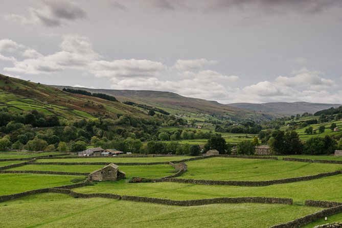 Yorkshire Dales Tour From York - Knowledgeable Guides and Engaging Commentary