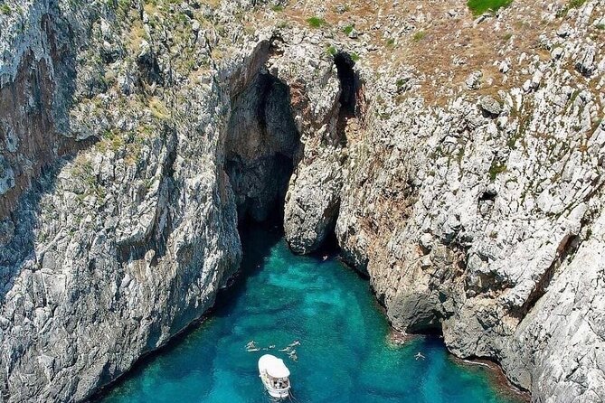 3 Hour Group Tour by Boat to the Caves of Santa Maria Di Leuca - The Refreshing Aperitivo Experience