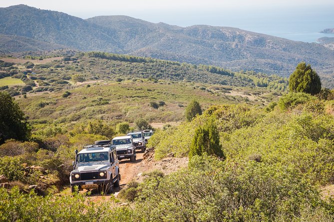 4x4 Mountains and Beaches - Chia Area - What to Expect on the Tour