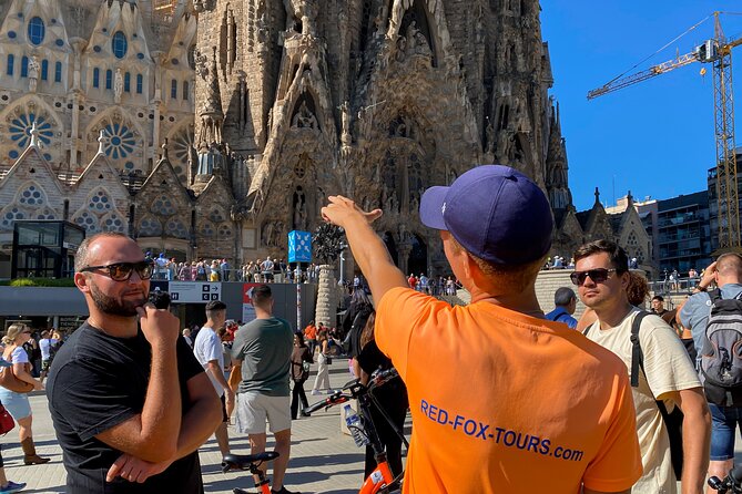 Barcelona 20 Best Sights With Local Guide on Bike/E-Bike - Exceptional Tour Guide Feedback and Customer Reviews