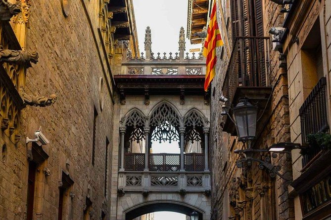 Barcelona Gothic Quarters Deepest Secrets & Sangria - Enjoying Sangria at the Tours The Sum Up