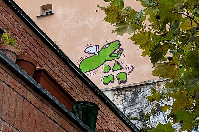 Belleville Street Art Tour With an Artist - Unique Cultural Perspectives