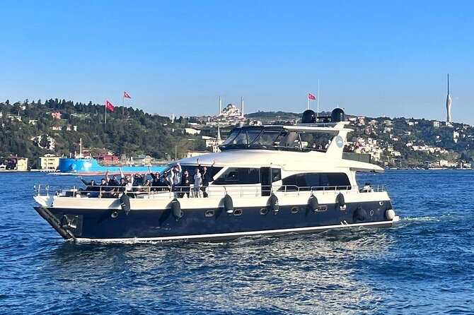 Bosphorus Yacht Cruise With Refreshments - Stopover at Kanlica - Exploring Istanbuls Beauty and History