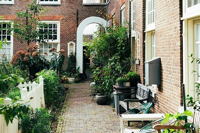 Boutique Dutch Food and History Tour in the Jordaan Area - Booking and Logistics