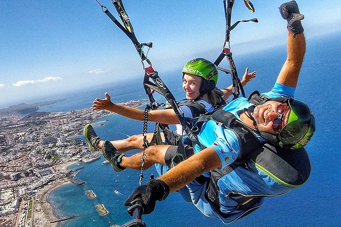 BRONZE Tandem Paragliding Flight in South Tenerife, Free Pick up - What to Expect During the Tandem Paragliding Experience