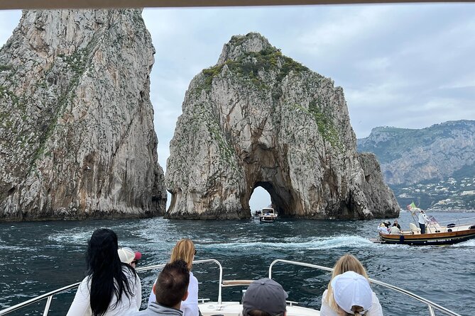 Capri in a Day All Inclusive Premium Boat Tour + City Visit - Enjoying Local Cuisine and Drinks