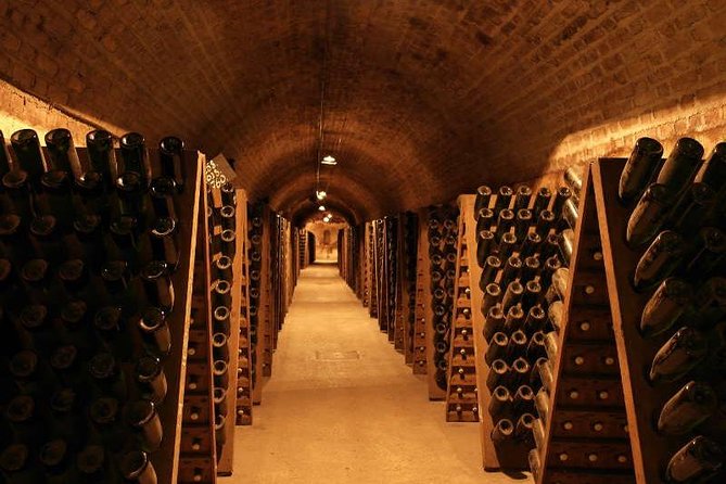 Champagne and Reims Tasting Day Trip From Paris - Savoring the Gourmet Lunch