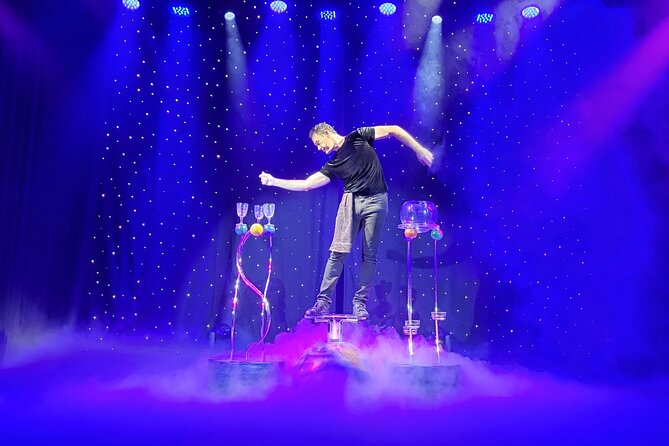 Charles Bach Wonders Magic and Illusion Show - Meet and Greet With Charles Bach