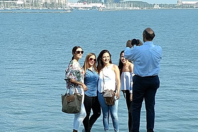 Chicago City Minibus Tour - Knowledgeable and Engaging Guides