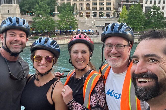 Chicagos Ultimate City Bike Tour - Traveler Experiences and Reviews