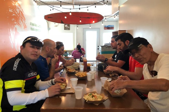 Diamond Head Bike to Hike and Local Lunch - Delightful Local Lunch Experience