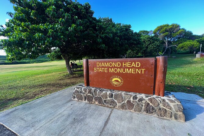 Diamond Head Hiking and Oahu Island Experience Feat. North Shore - Connecting With Hawaiian Culture and Nature