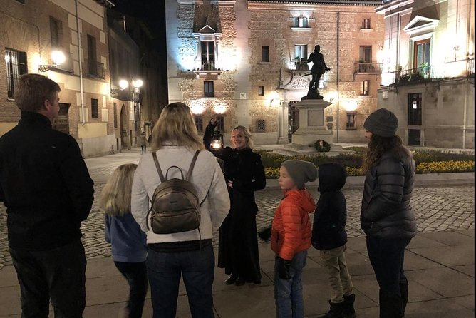 Evening Walking Tour: Spanish Inquisition & Legends of Old Madrid - Enhancing the Tour Experience