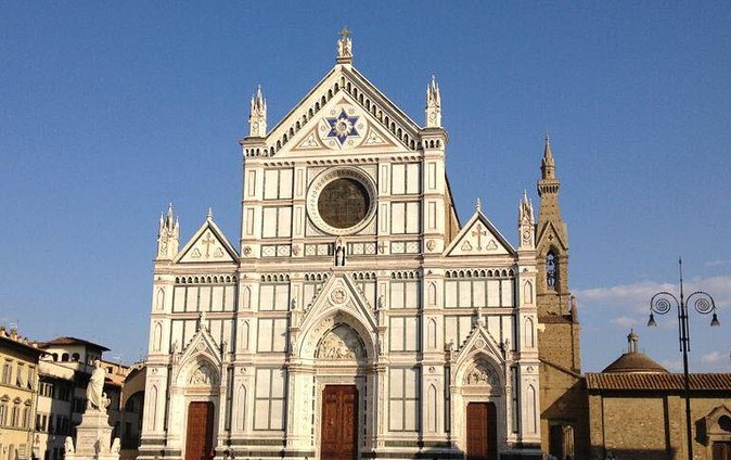 Experience Florence's Art and Architecture on a Walking Tour - The Benefits of a Low-Cost Walking Tour