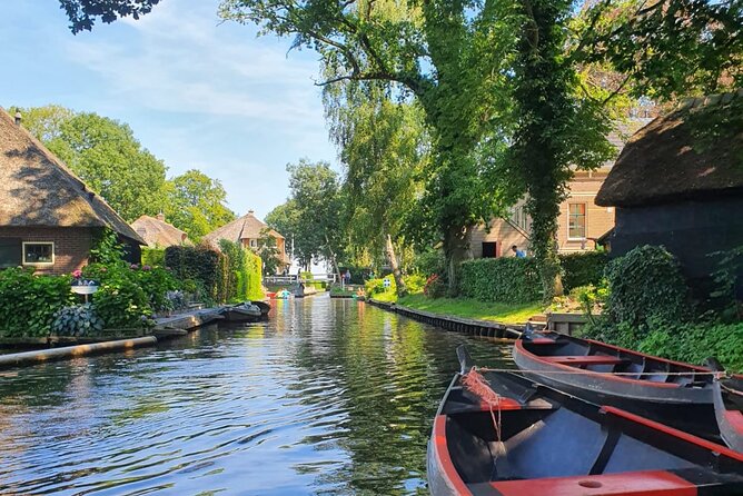 Giethoorn Small-Group Tour From Amsterdam (Max. 8 People) - Guided Tour Highlights