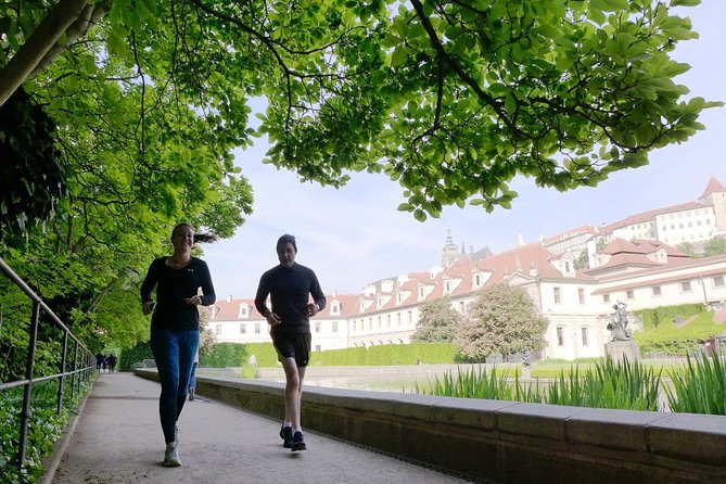 Guided Sightseeing Running Tour in Prague (9-12K) - What to Expect on the Tour