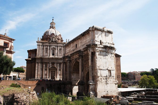 Guided Walking Tour of the Colosseum, Forum, Palatine Hill - Ascending the Palatine Hill