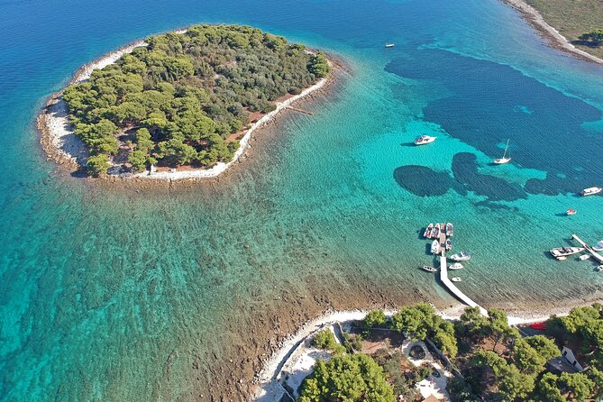 Half Day Speedboat Tour to Three Islands From Trogir - Practical Considerations