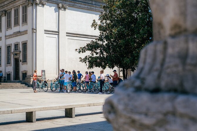 Highlights and Hidden Gems of Milan Bike Tour - Relaxing in the Parco Sempione