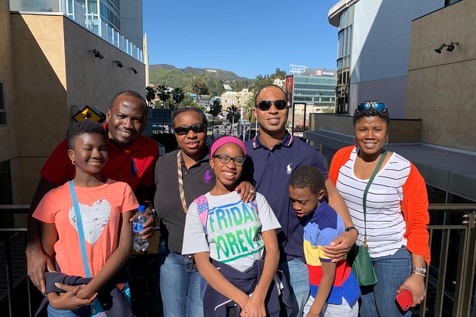 Hollywood Tour - Iconic Sites: Santa Monica Pier and Venice Beach Boardwalk