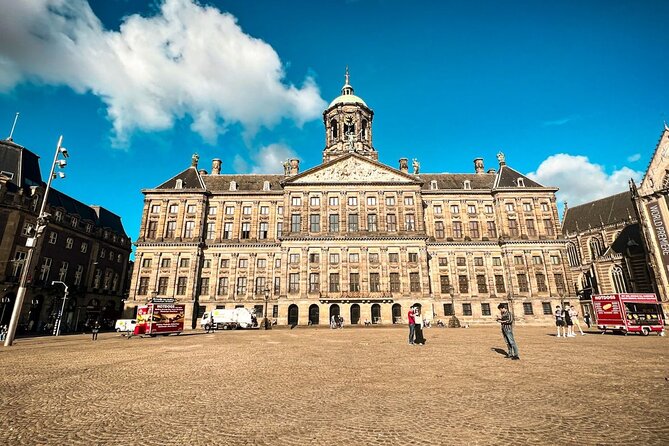 Introduction Walking Tour - Hello Amsterdam - Small Group - Local Recommendations and Camaraderie