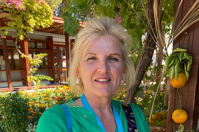 Knossos Palace Skip-The-Line Ticket (Shared Tour - Small Group) - Making the Most of Your Knossos Palace Visit