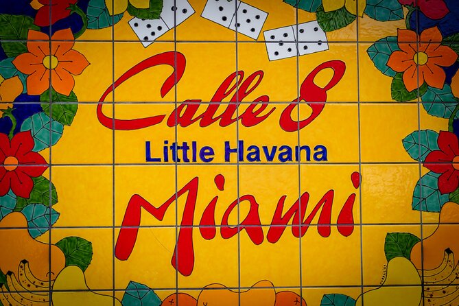 Little Havana WOW Walking Tour - Small Group Size - Why the Small Group Size Matters