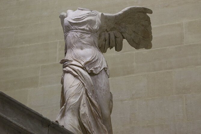 Louvre Museum Priority Access Guided Tour With Mona Lisa - Accessibility and Cancellation Policy