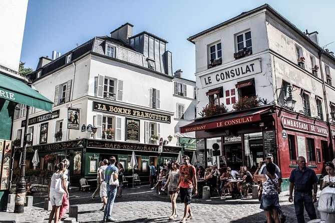 Montmartre District and Sacre Coeur - Exclusive Guided Walking Tour - Customizing Your Tour Experience