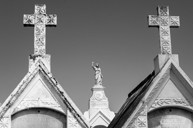 New Orleans St. Louis Cemetery No. 3 Walking Tour - Tour Options and Customization