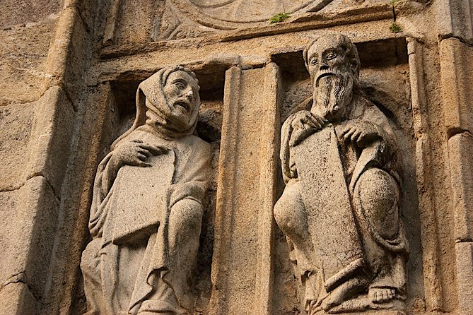 Porto: Santiago De Compostela and Valença Do Minho Day Trip - Customer Feedback and Reviews