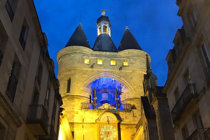 Private - Best of Bordeaux Walking Tour + Glass of Bordeaux Wine - Discovering Bordeaux Cathedral