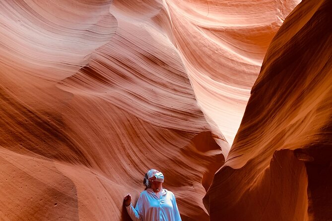 PRIVATE Tour to Antelope Canyon & Horseshoe Bend in Luxury SUV - Personalized Experience With a Private Guide