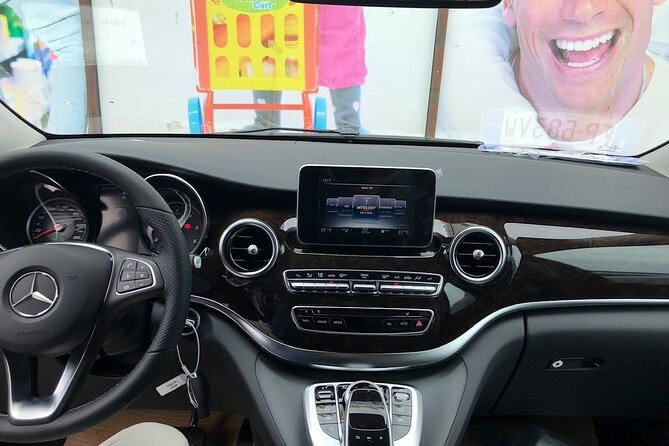 Private Transfer: Sorrento to Naples - Scenic Route and Comfort