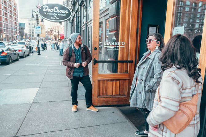 Prohibition Ghosts Cocktails and Bites Walking Tour in Louisville - Accessibility and Accommodations