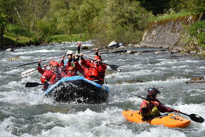 Rafting Family - Choosing the Right Outfitter