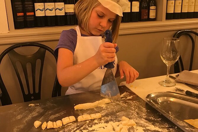 Rome Cooking: Pasta & Tiramisu Making, Free-Flowing Fine Wine - Pricing, Cancellation Policy, and Feedback