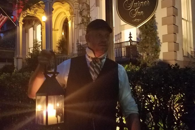 Savannah History and Haunts Candlelit Ghost Walking Tour - Traveler Testimonials and Recommendations