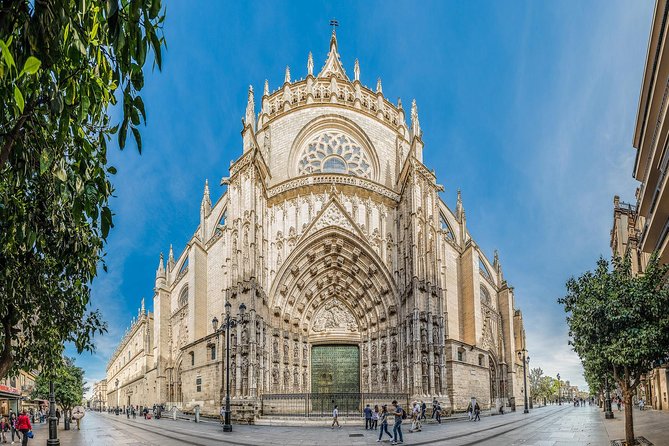 Seville & Alcazar Skip the Line From Cadiz Port (Cruisers Only) - Free Time in Seville