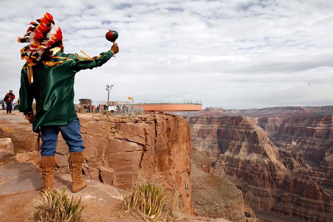 Small Group Grand Canyon, Hoover Dam and 7 Magic Mountains Tour - Customer Reviews and Feedback