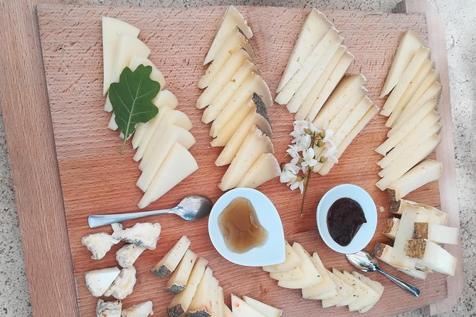 Small-Group Montepulciano and Pienza Day Trip From Siena - Winery Visit and Wine Tasting