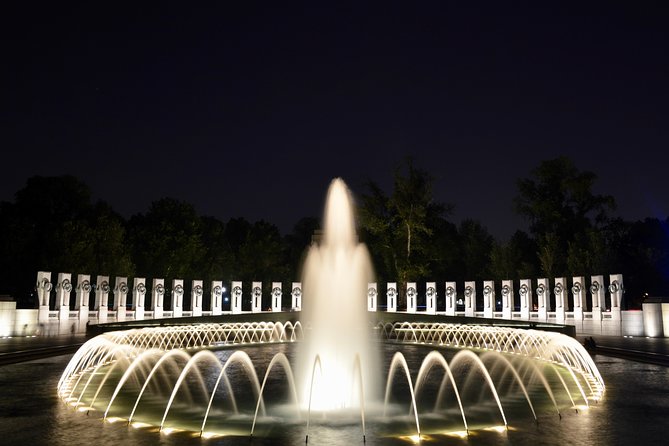 Small Group National Mall Night Tour With 10 Top Attractions - Booking and Pricing