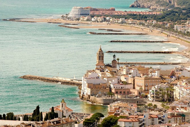 Tarragona and Sitges Tour With Small Group and Hotel Pick up - What to Expect on the Tour