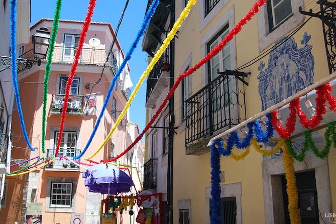 Tour of Historic Lisbon in Private Eco Tuk Tuk - Tour Duration and Customization Options
