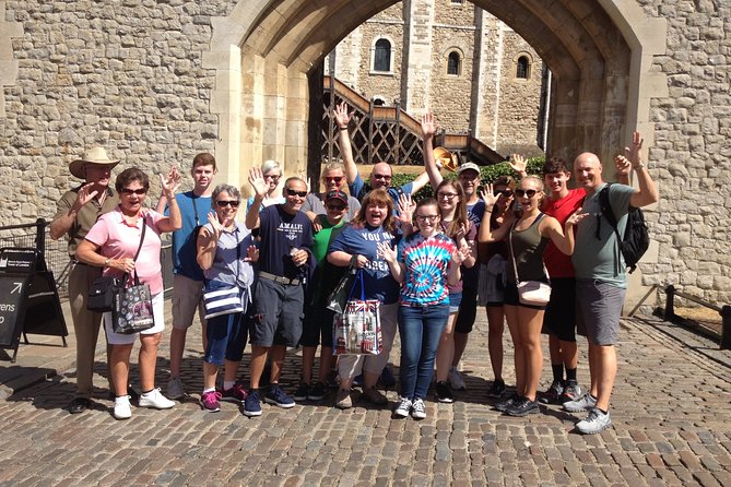 VIP Early Access: Opening Ceremony Tower of London & Bridge Entry - Meeting and Pickup Details