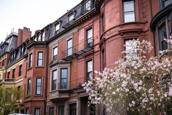 Boston History & Highlights Walking Tour - Versatile Experience for All Visitors