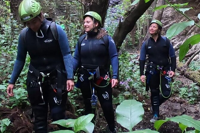 Canyoning Experience in Gran Canaria (Cernícalos Canyon) - Capturing the Memories