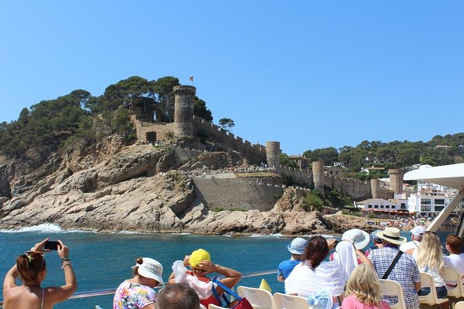 Costa Brava Day Tour With Boat Trip From Barcelona - Customer Reviews and Recommendations