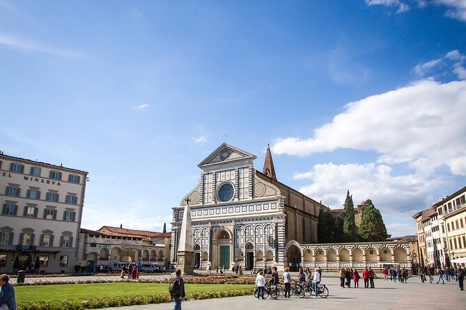 Florence Vintage City Bike Tour: Small Group Experience - Sightseeing Along the Arno River