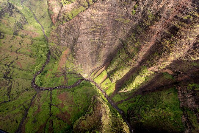 Kauai Exclusive Helicopter Tour: Land & Explore Olokele Canyon - Importance of Accurate Passenger Weights